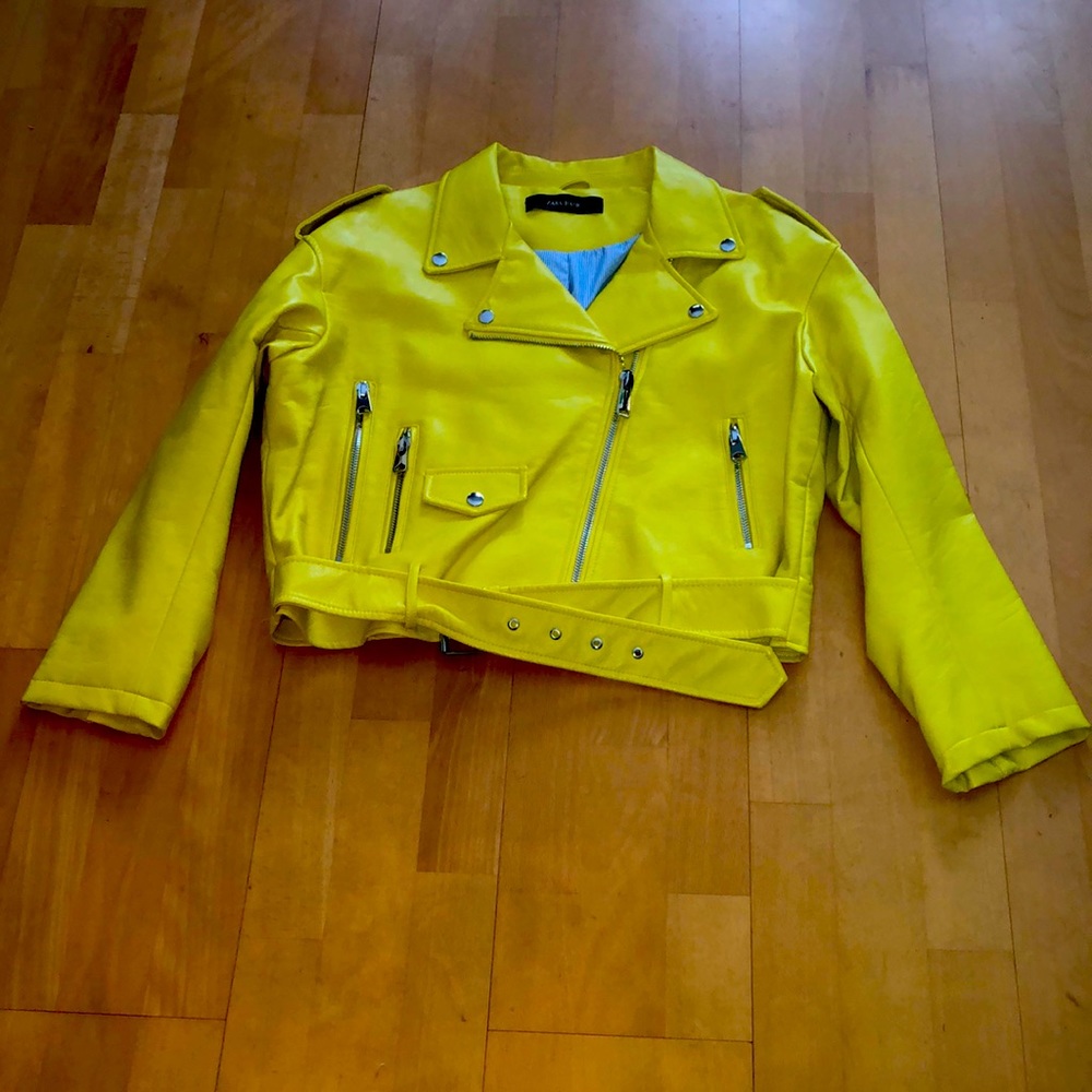 Faux leather cropped jacket by Zara Sz XL